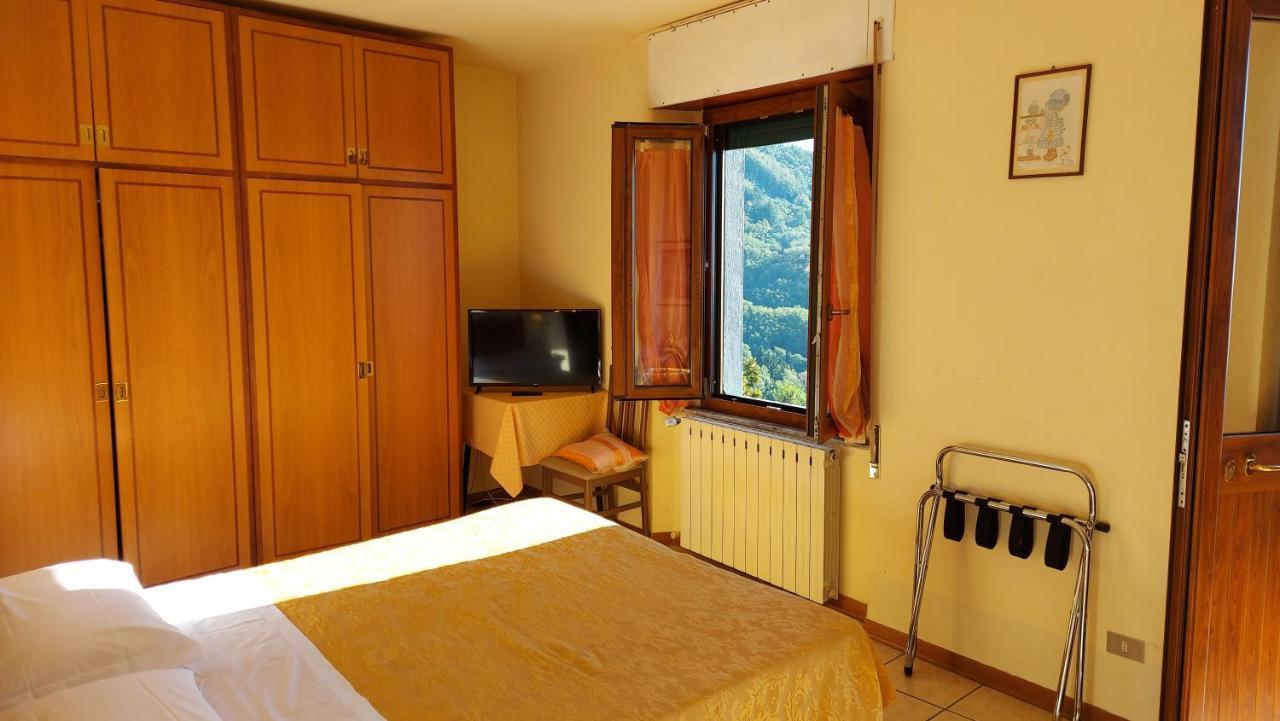 Amelia Hotel Momigno Extérieur photo